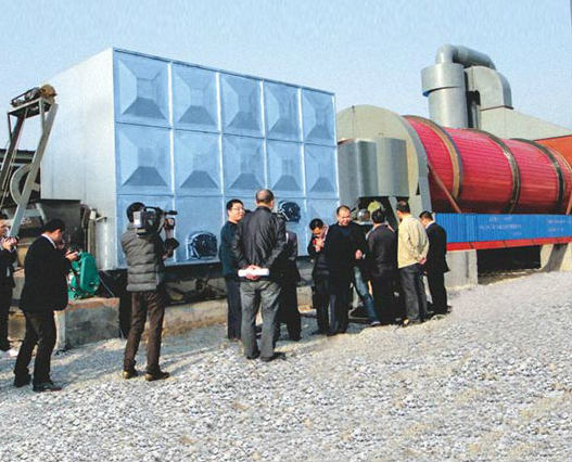 化工污泥烘干機是化工行業(yè)的環(huán)保者 化工污泥烘干機是化工行業(yè)的環(huán)保者